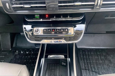 2023 Lincoln Corsair LUXURY PANO ROOF