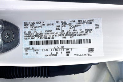 2023 Lincoln Corsair LUXURY PANO ROOF