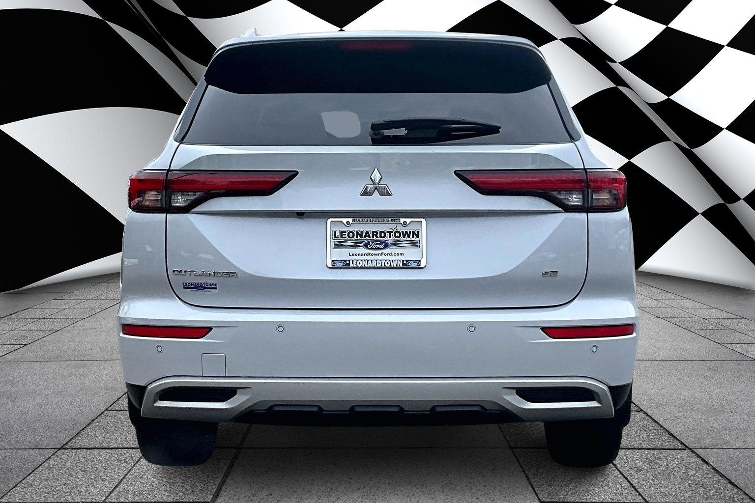 2023 Mitsubishi Outlander SE