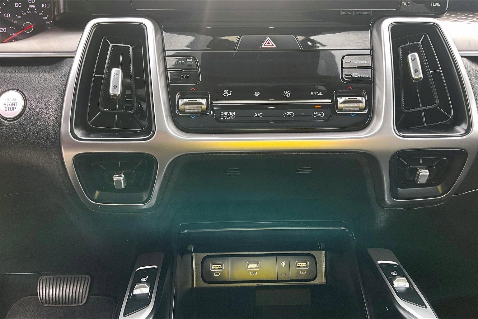 2022 Kia Sorento Hybrid EX