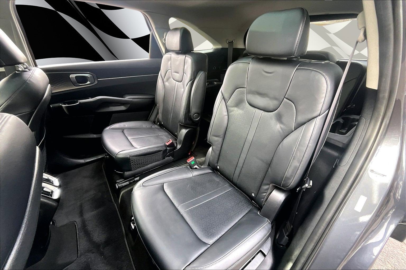 2022 Kia Sorento Hybrid EX