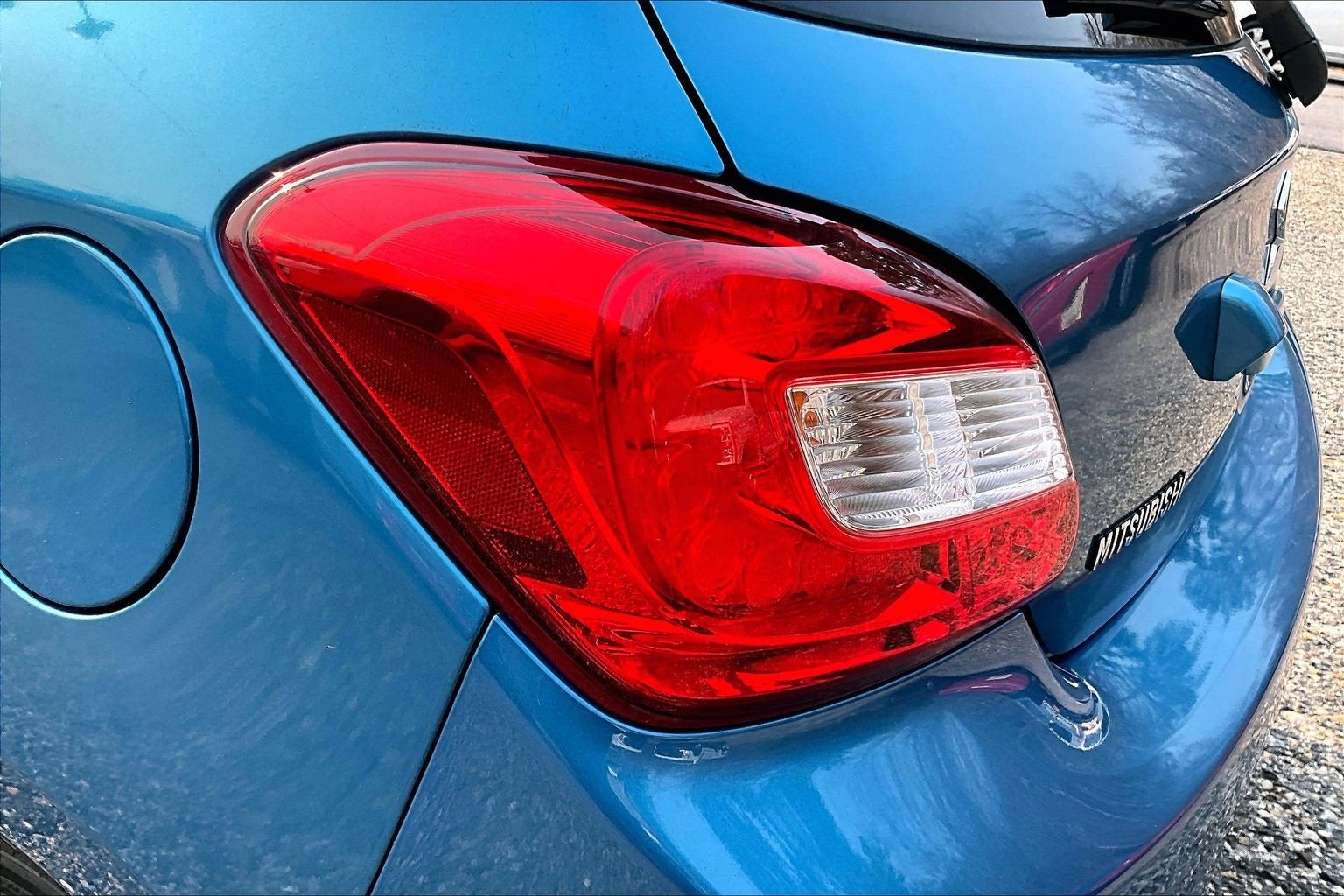 2019 Mitsubishi Mirage ES