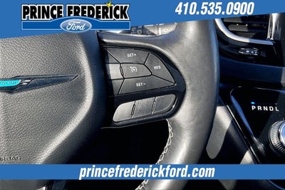 2020 Chrysler Pacifica Hybrid Touring L