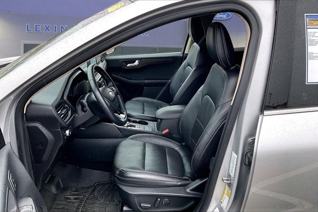 2020 Ford Escape Titanium Hybrid