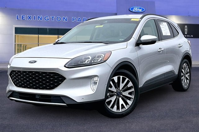 2020 Ford Escape Titanium Hybrid