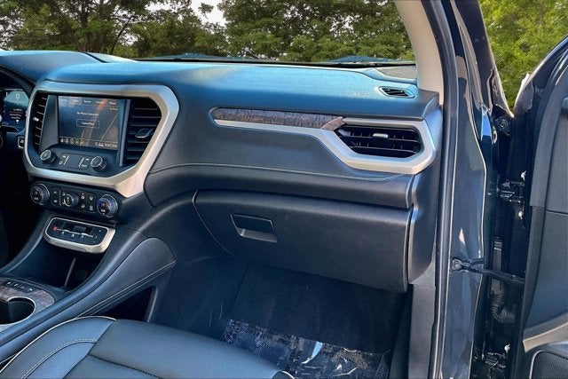 2020 GMC Acadia Denali