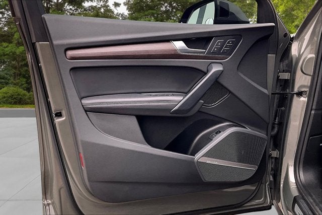 2023 Audi Q5 S line Premium Plus