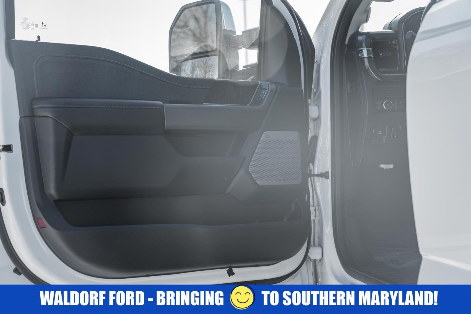 2025 Ford Super Duty F-350 SRW LARIAT