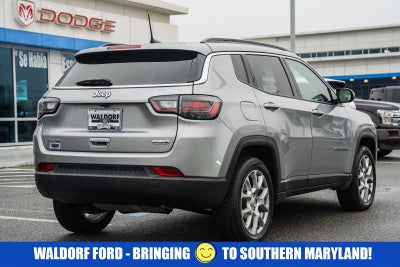 2022 Jeep Compass Latitude Lux