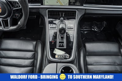 2017 Porsche Panamera Turbo