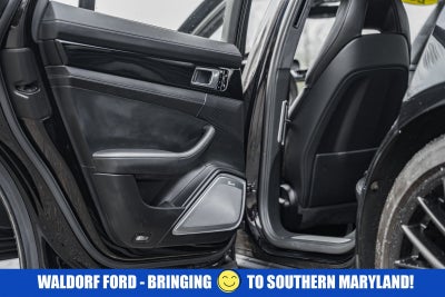 2017 Porsche Panamera Turbo