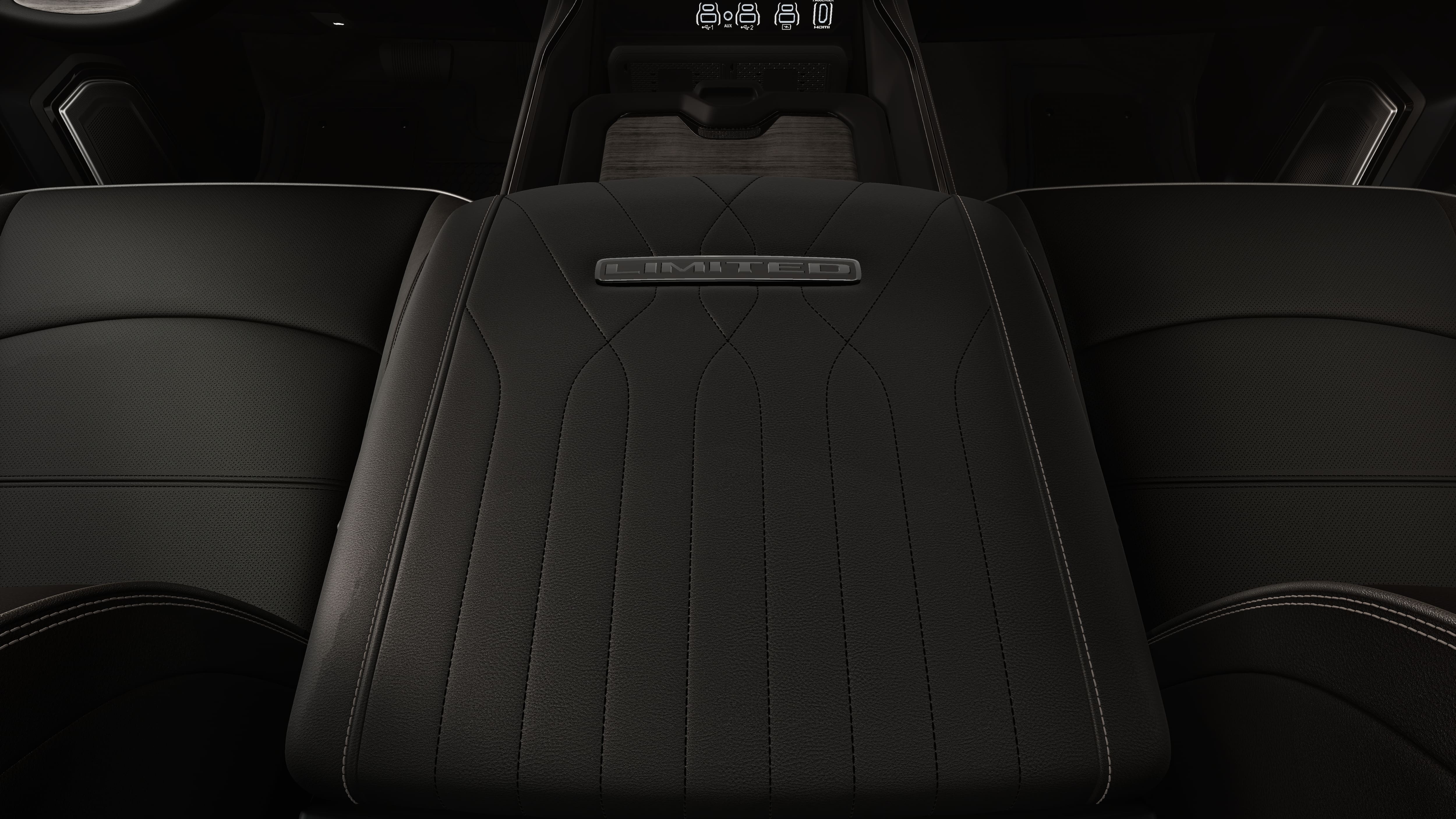 2026 RAM Ram 3500 RAM 3500 LIMITED MEGA CAB 4X4 6'4' BOX