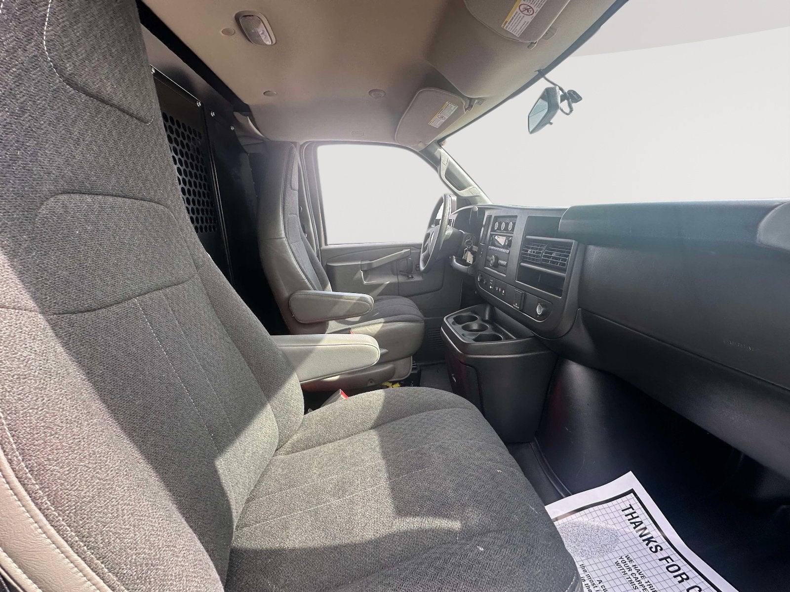 2022 Chevrolet Express Cargo 2500 WT