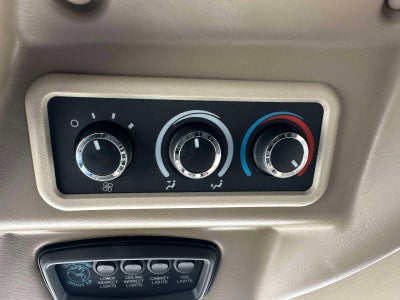 2022 Chevrolet Express Cargo 2500 WT