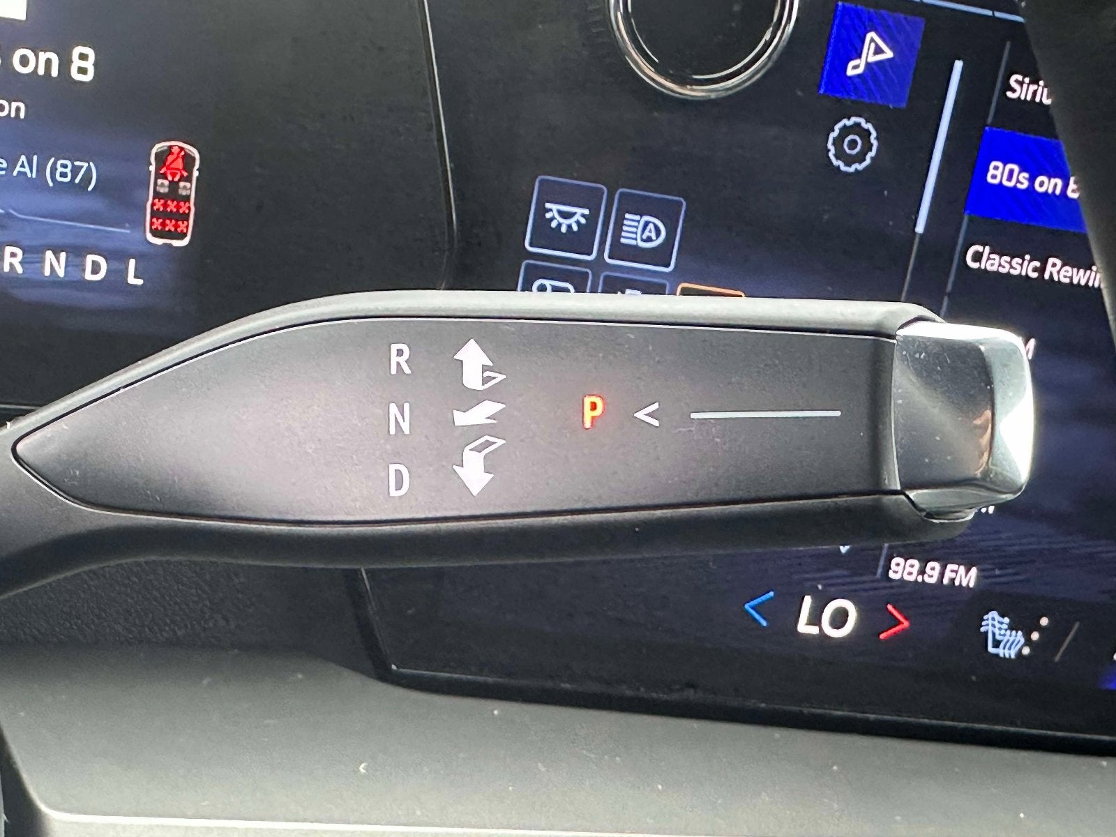 2024 Chevrolet Traverse LS