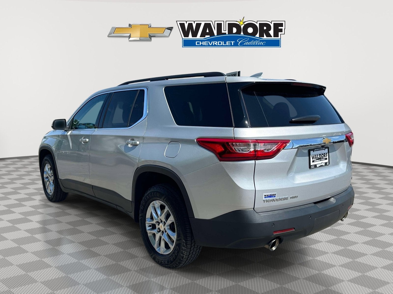 2021 Chevrolet Traverse LT Cloth