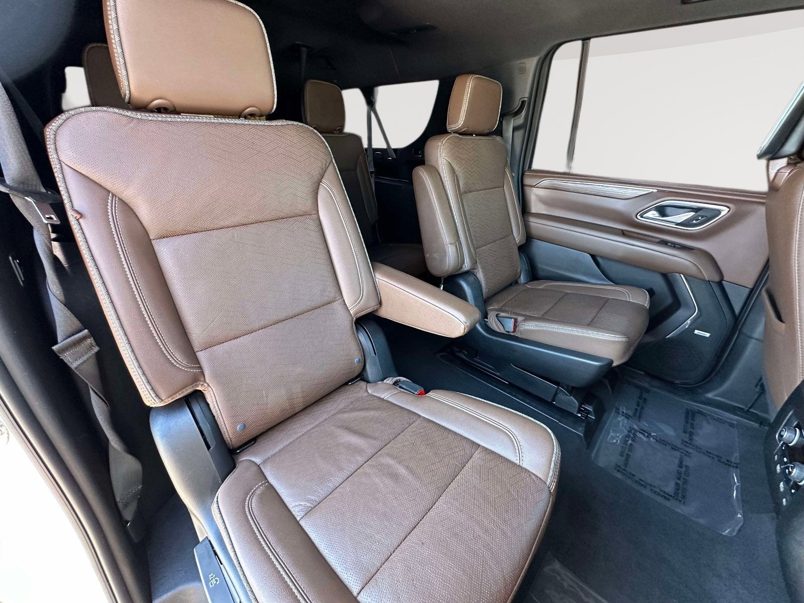 2023 Chevrolet Suburban High Country