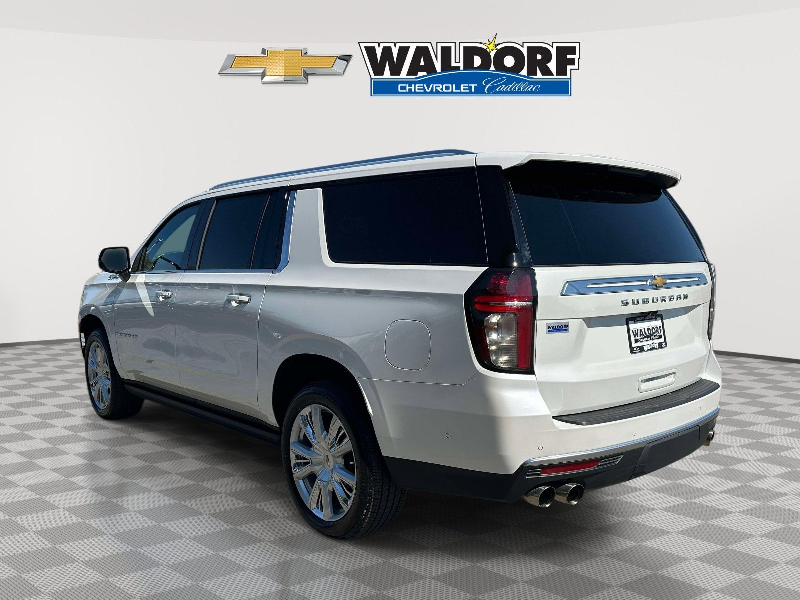 2023 Chevrolet Suburban High Country