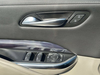 2023 Cadillac XT4 Luxury