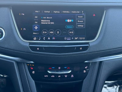 2022 Cadillac XT5 Premium Luxury