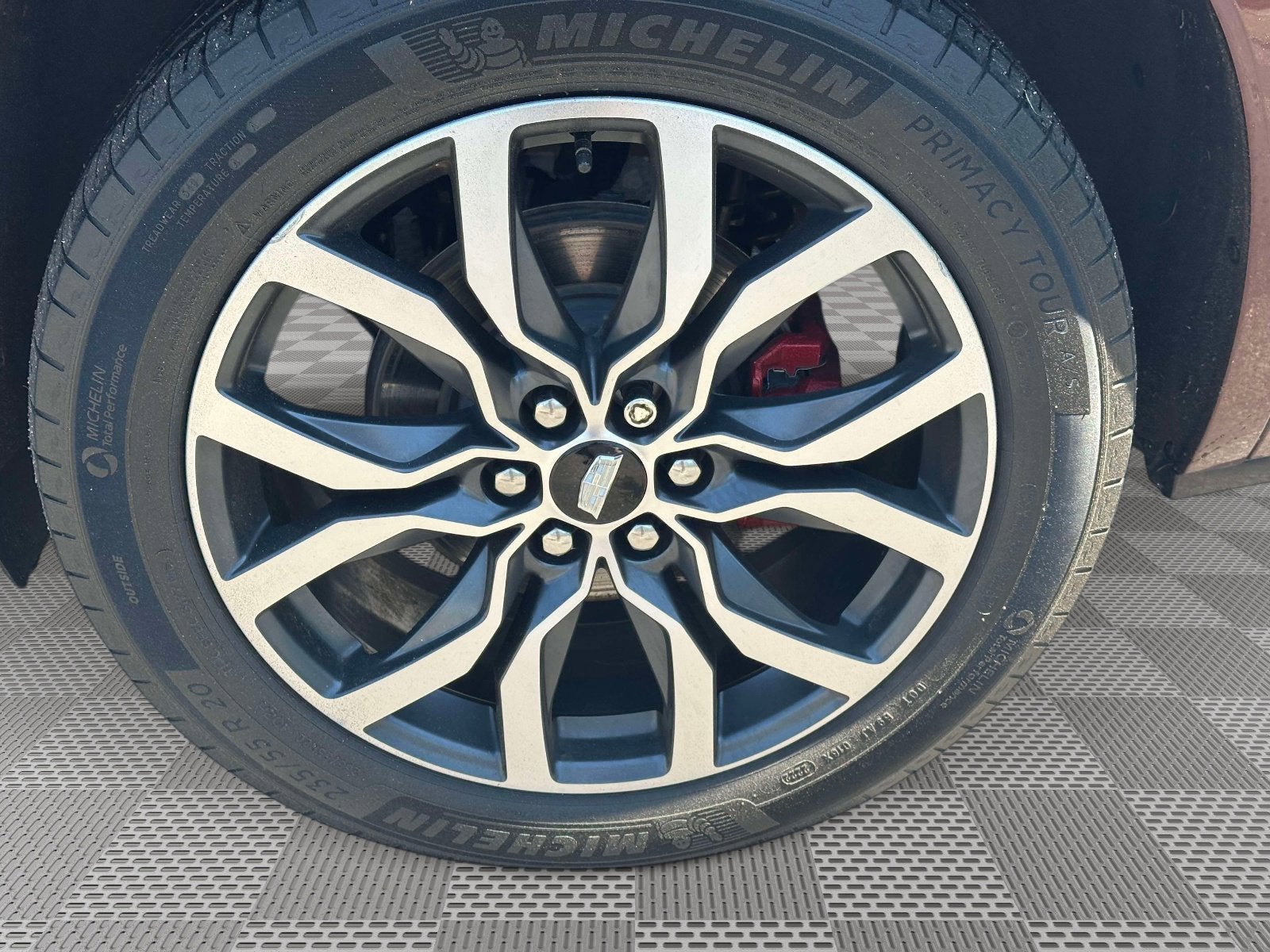 2023 Cadillac XT6 Sport