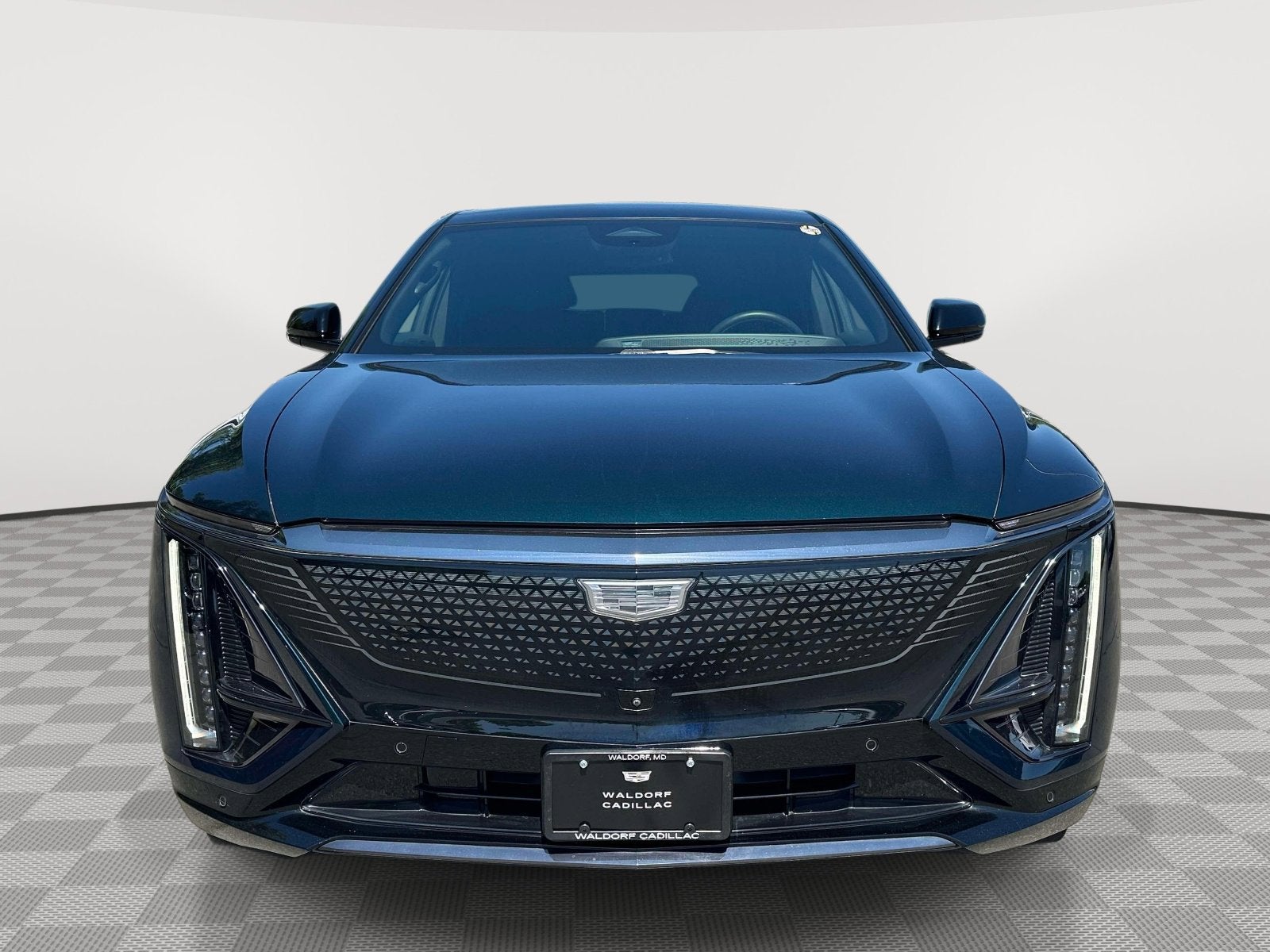 2024 Cadillac LYRIQ Sport 2