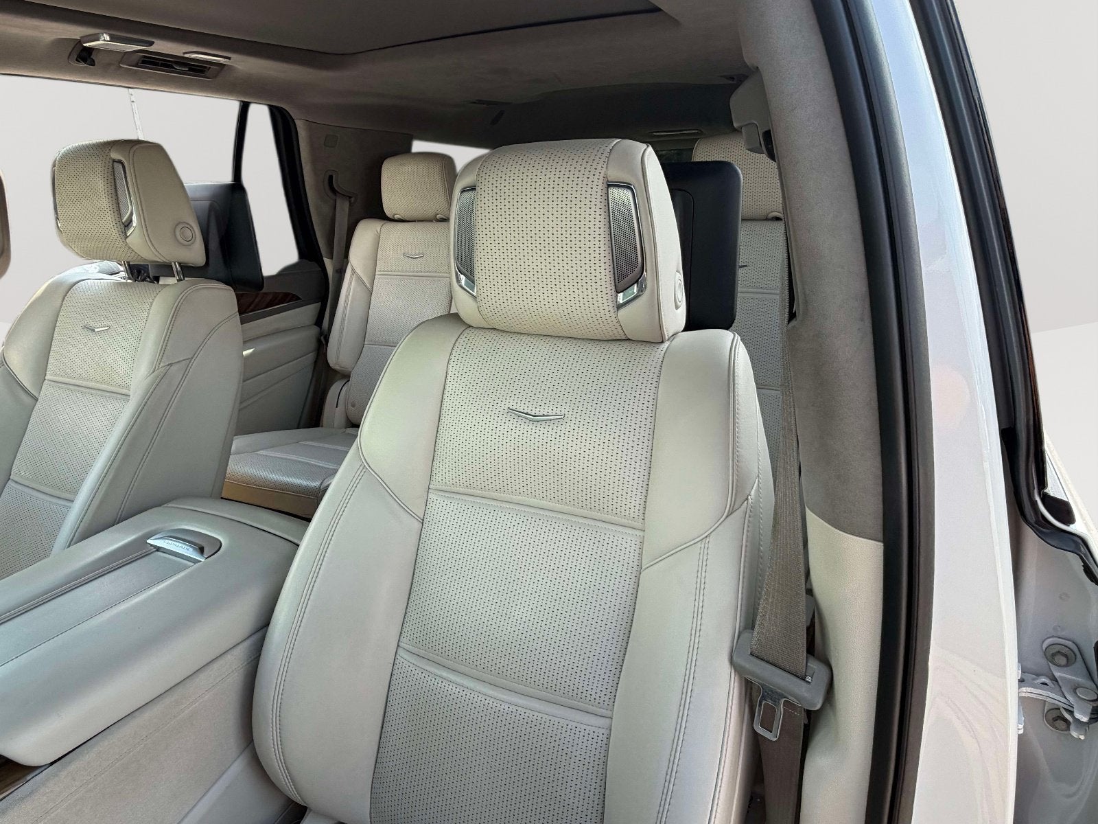 2022 Cadillac Escalade Sport Platinum