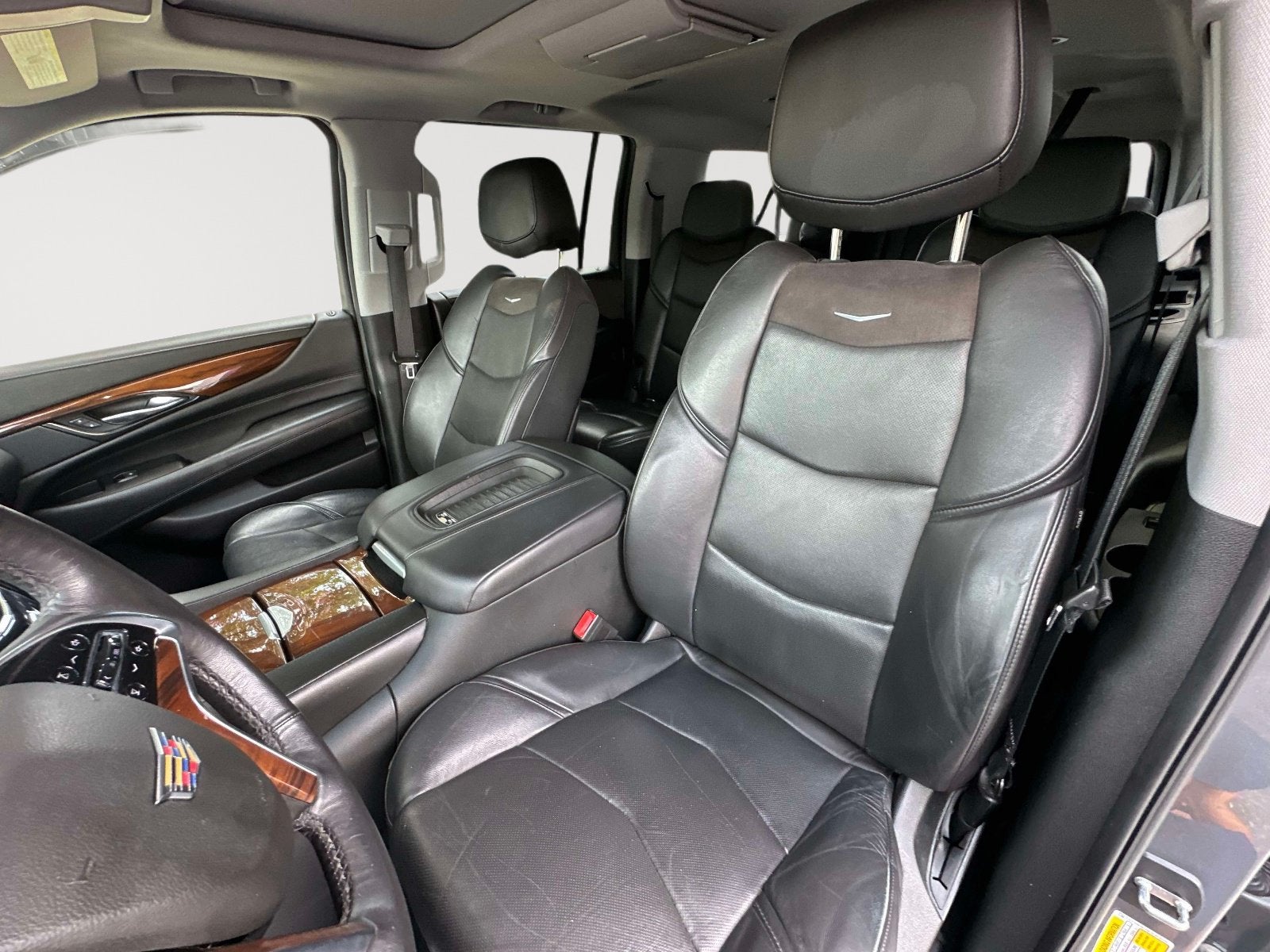 2020 Cadillac Escalade ESV Luxury