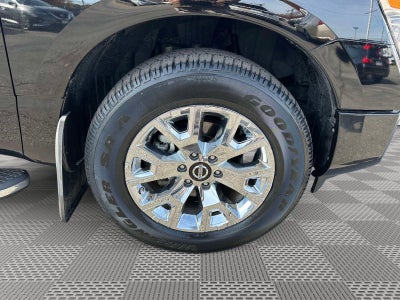 2020 Nissan Titan SV