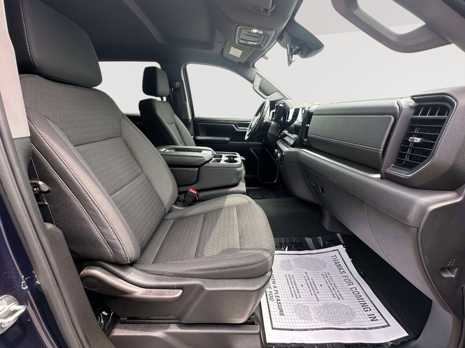 2022 Chevrolet Silverado 1500 LT (2FL)
