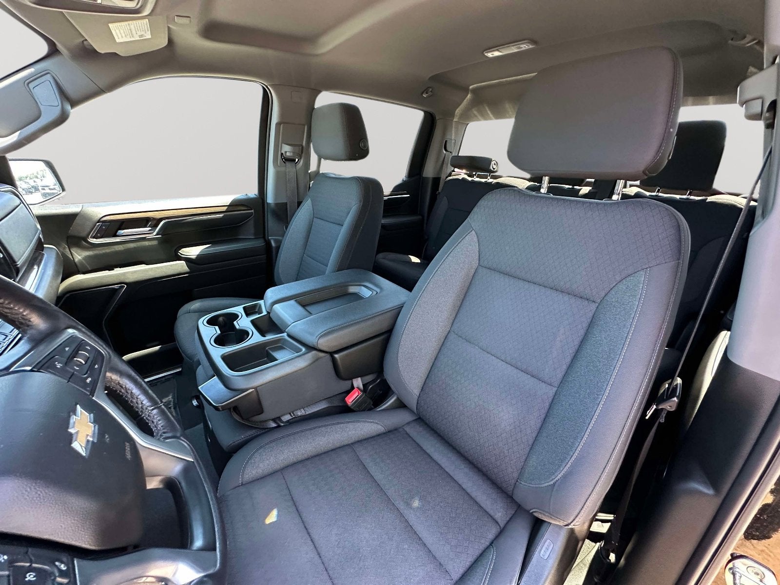 2022 Chevrolet Silverado 1500 LT (2FL)