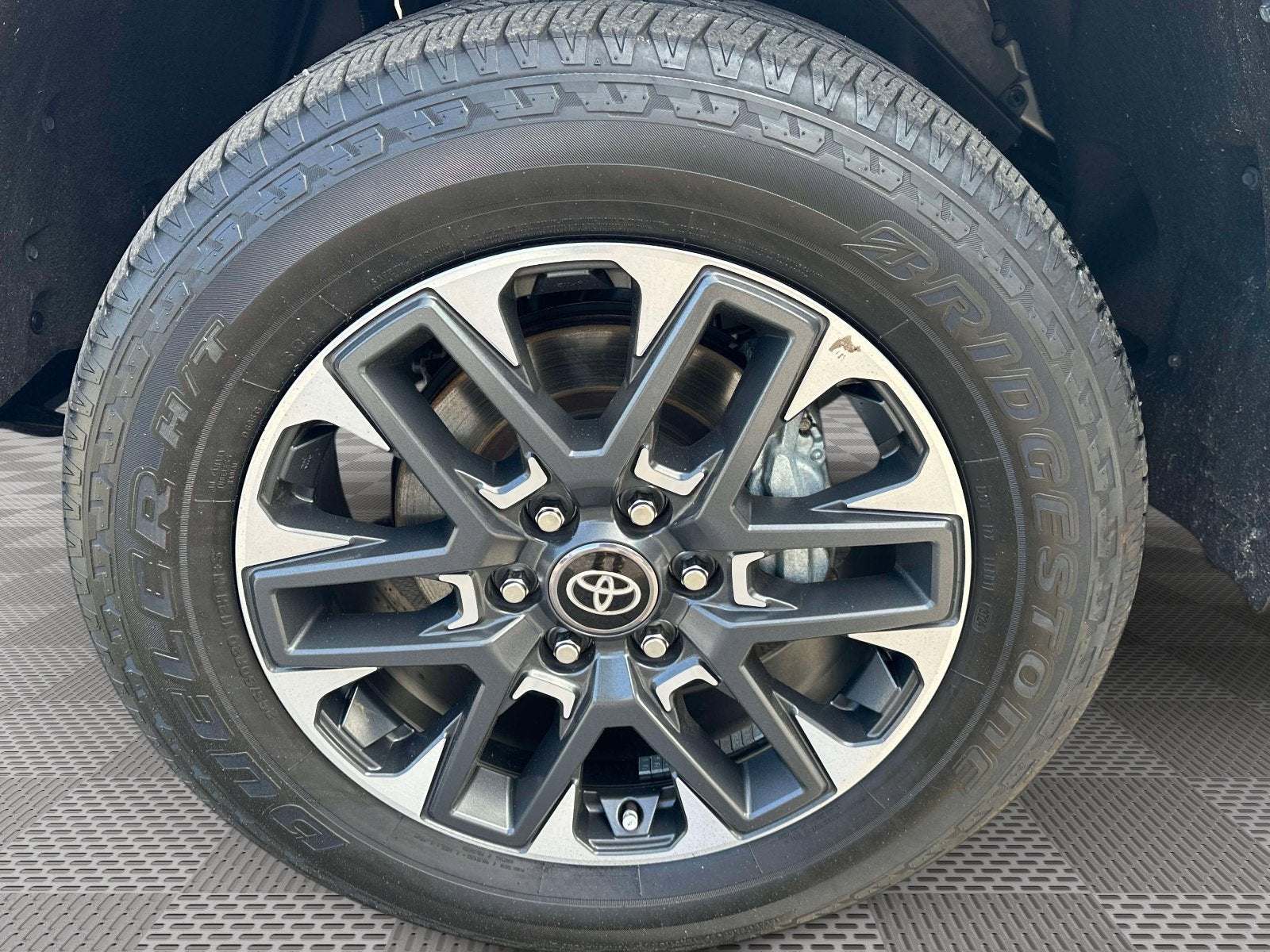 2025 Toyota Tundra 4WD Limited