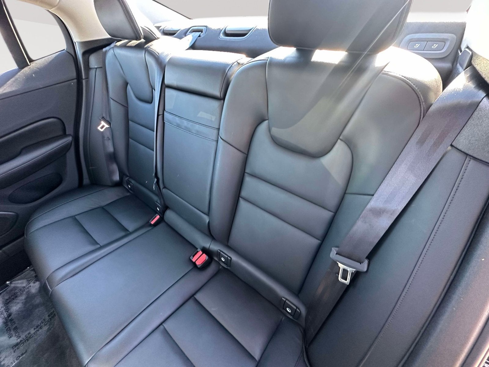 2022 Volvo S60 Momentum