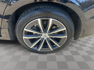 2022 Volvo S60 Momentum