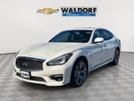 2017 INFINITI Q70 3.7