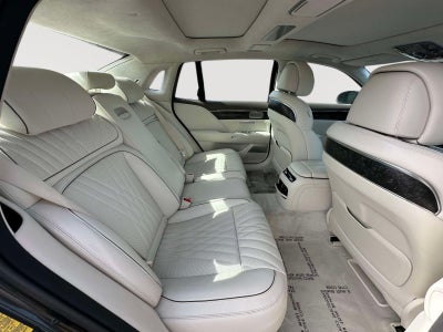 2023 Genesis G90 e-SC