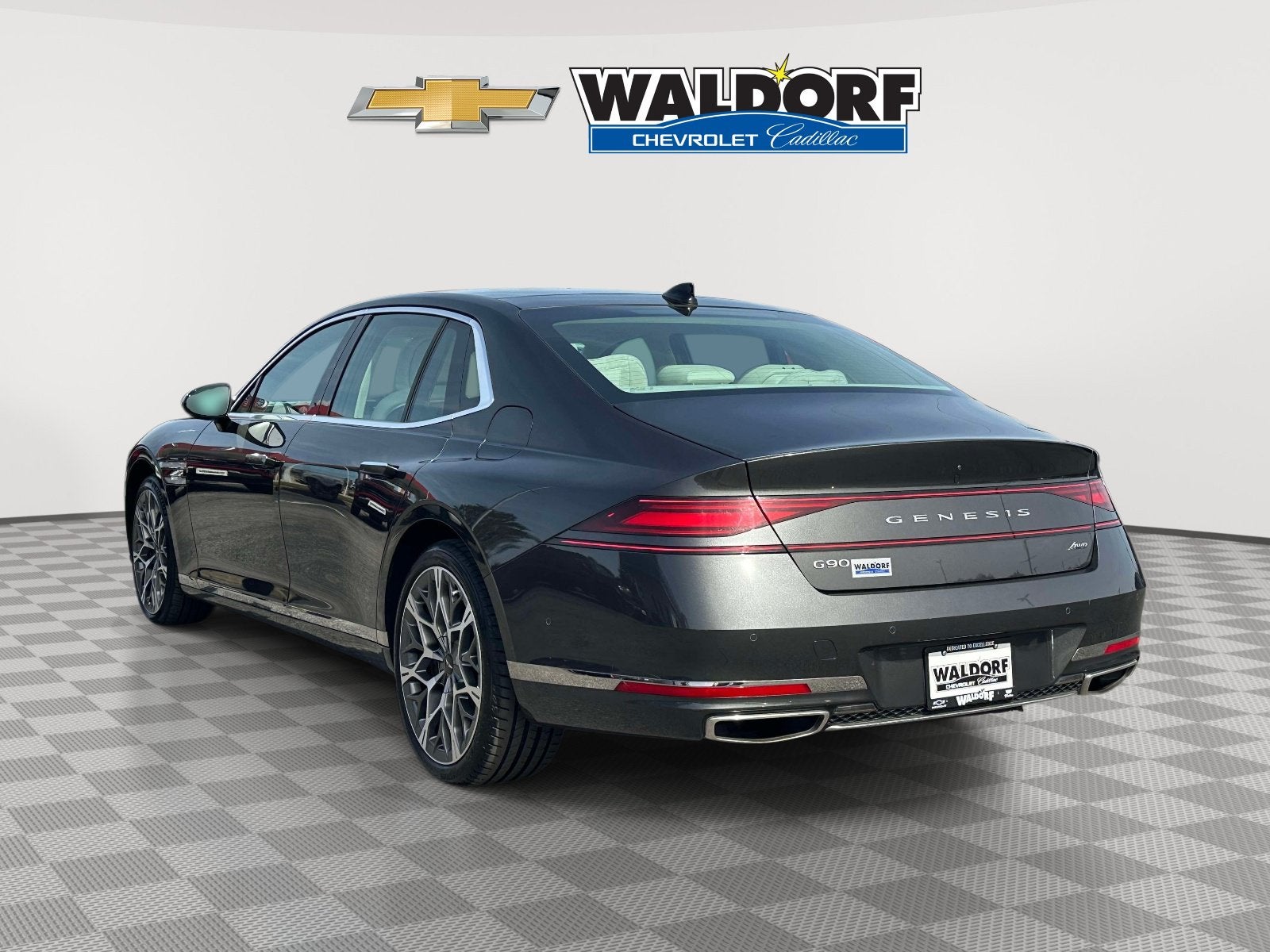 2023 Genesis G90 e-SC