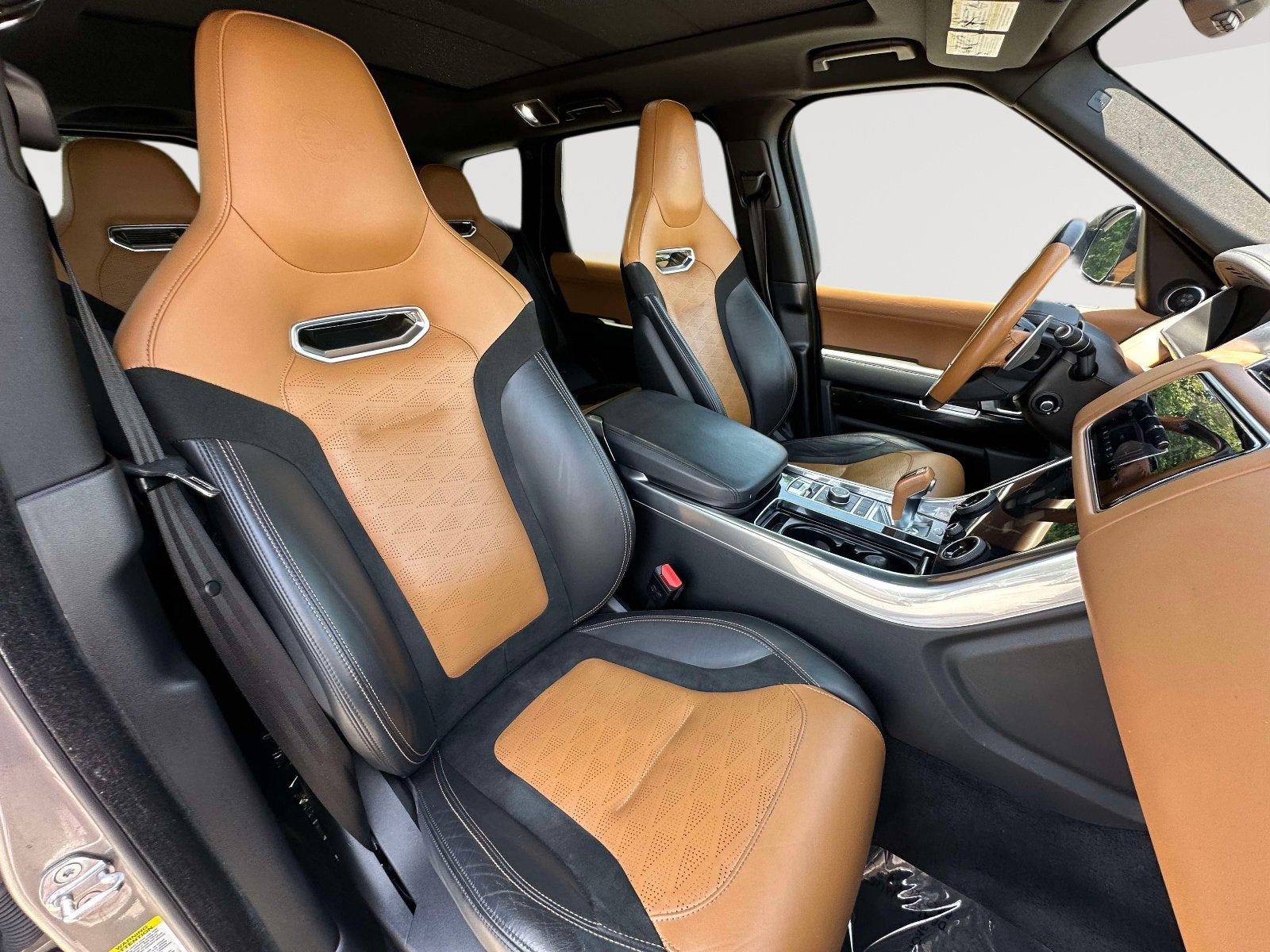 2020 Land Rover Range Rover Sport SVR