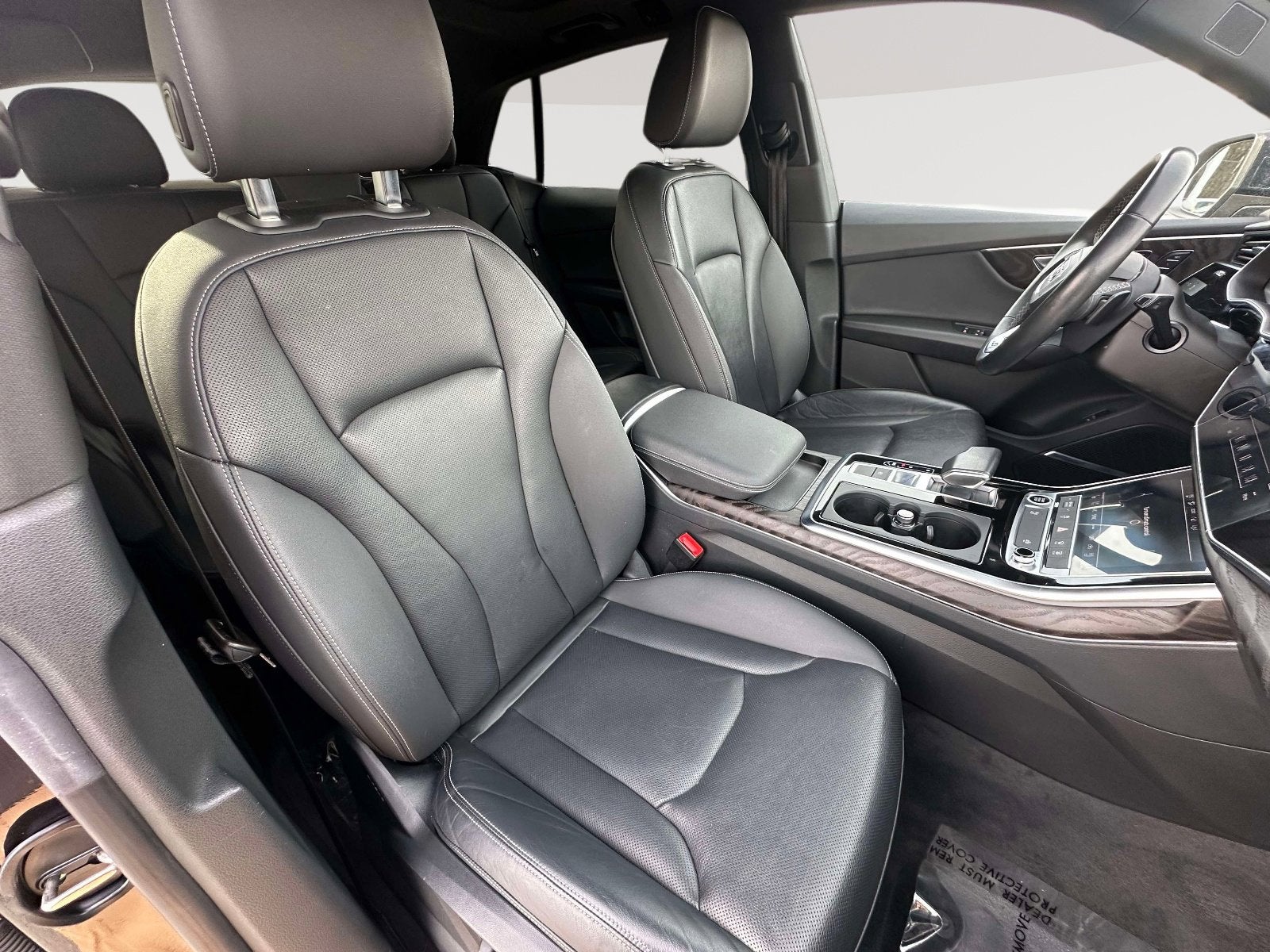 2021 Audi Q8 Premium Plus