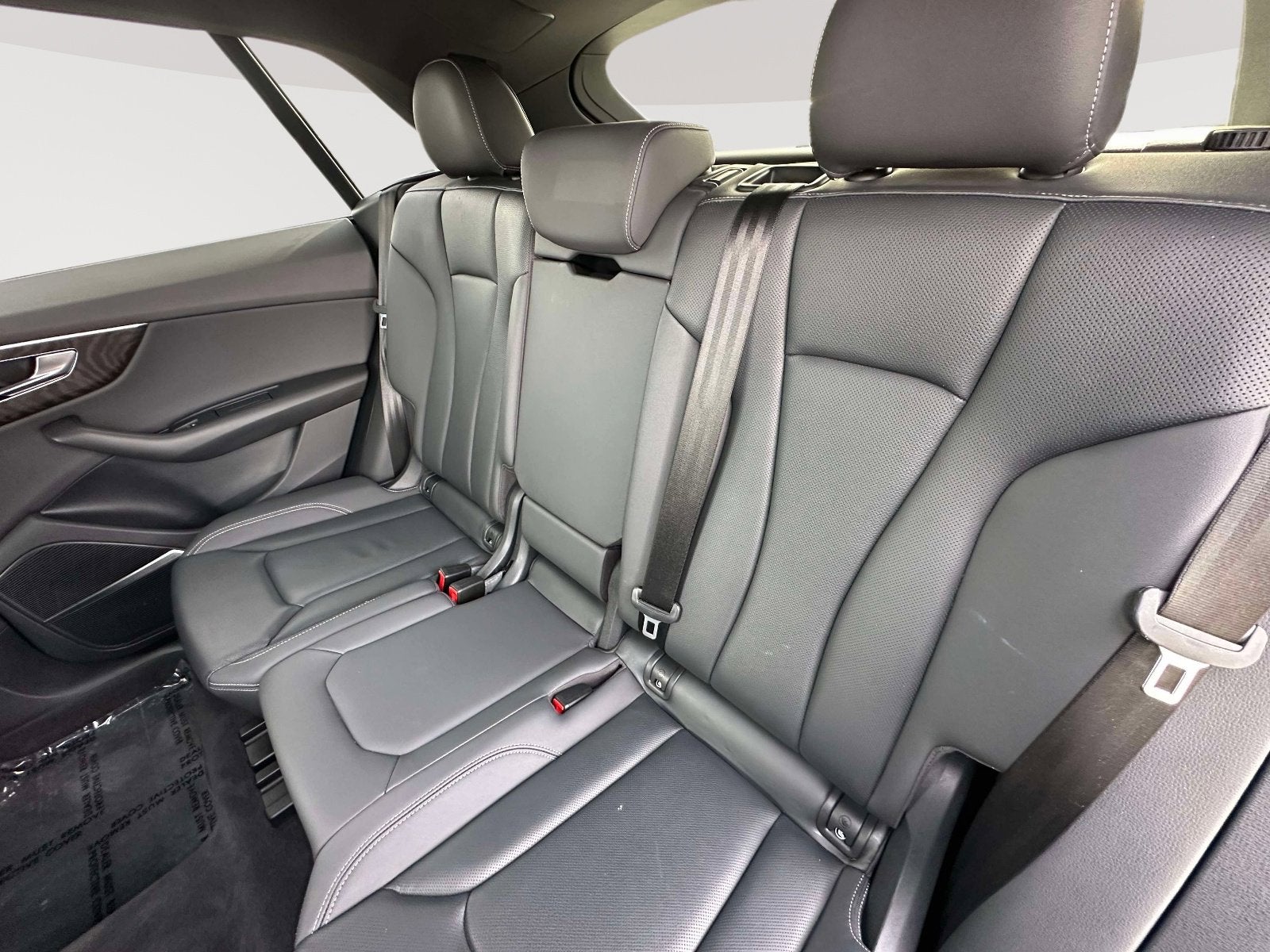 2021 Audi Q8 Premium Plus