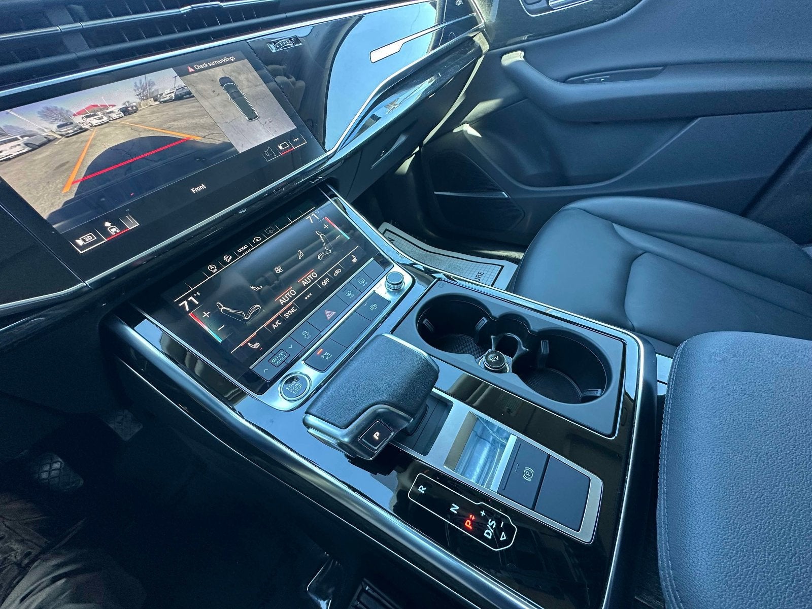 2022 Audi Q7 Premium Plus