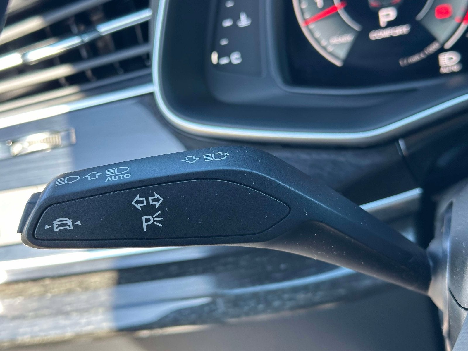 2022 Audi Q7 Premium Plus