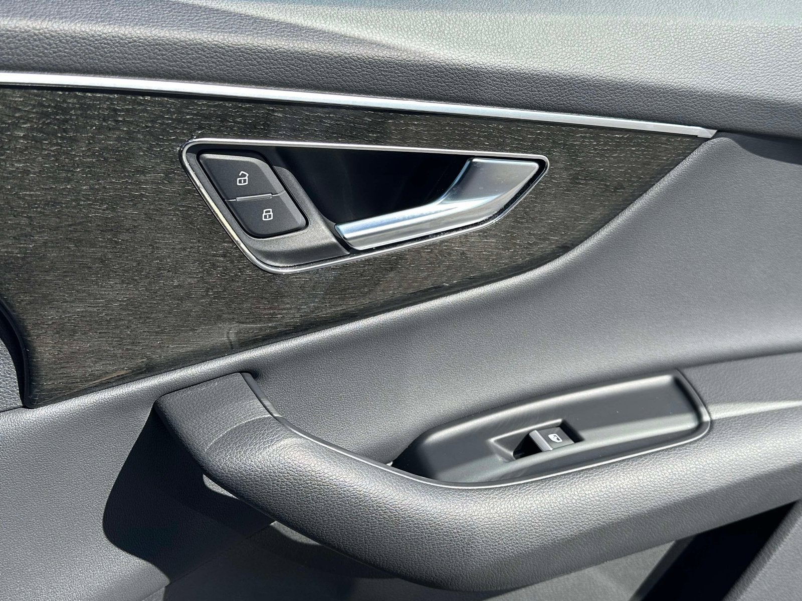 2022 Audi Q7 Premium Plus