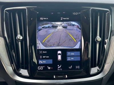 2021 Volvo V60 Cross Country Base