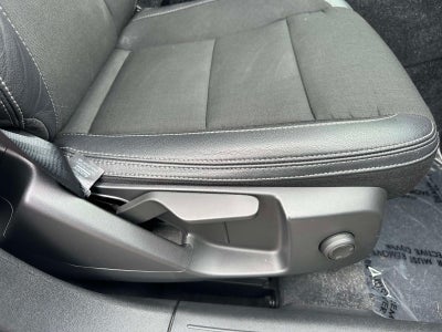 2020 Volvo XC40 Momentum