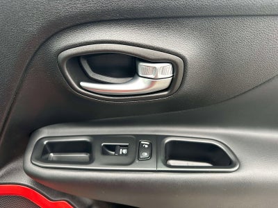 2017 Jeep Renegade Trailhawk