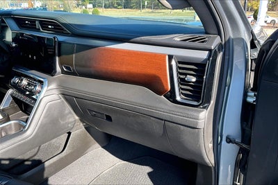 2024 GMC Sierra 3500 HD Denali