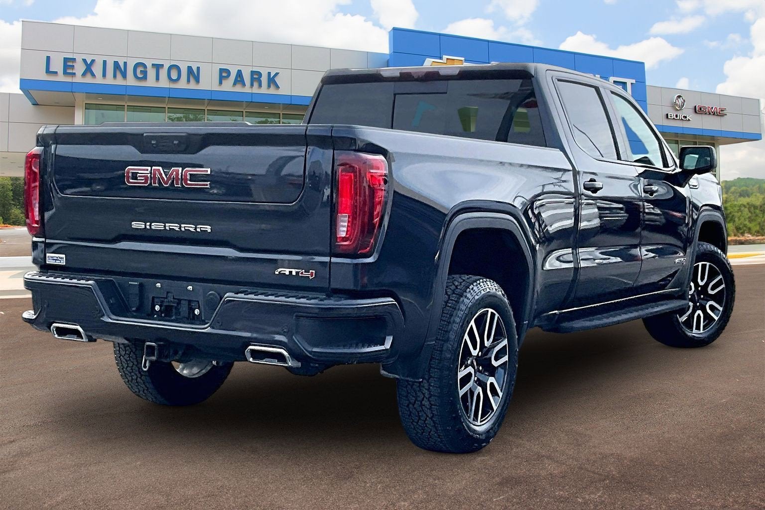 2023 GMC Sierra 1500 AT4