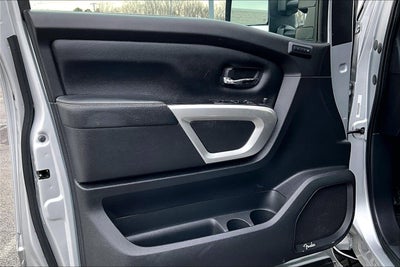 2021 Nissan TITAN Crew Cab SL 4x4