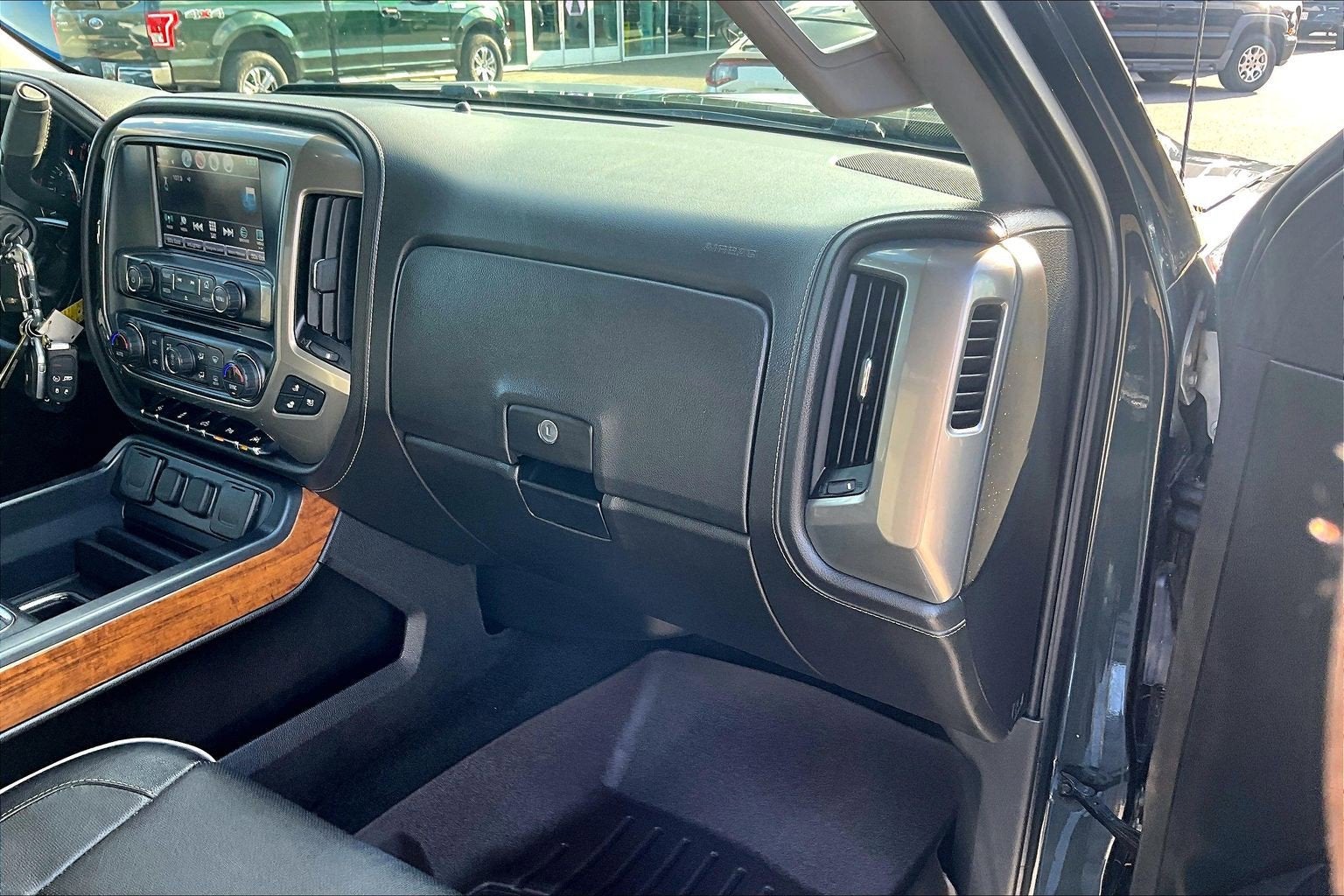 2017 Chevrolet Silverado 1500 High Country